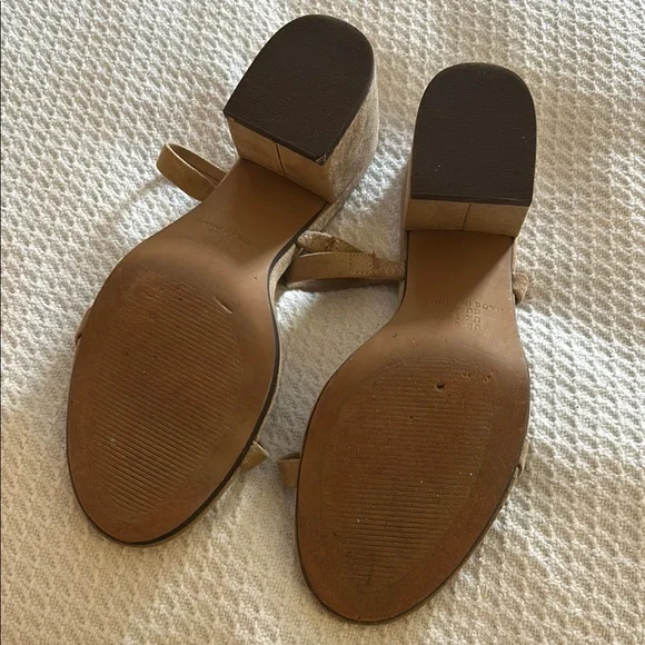 Tan Sandals - Picture 4 of 7